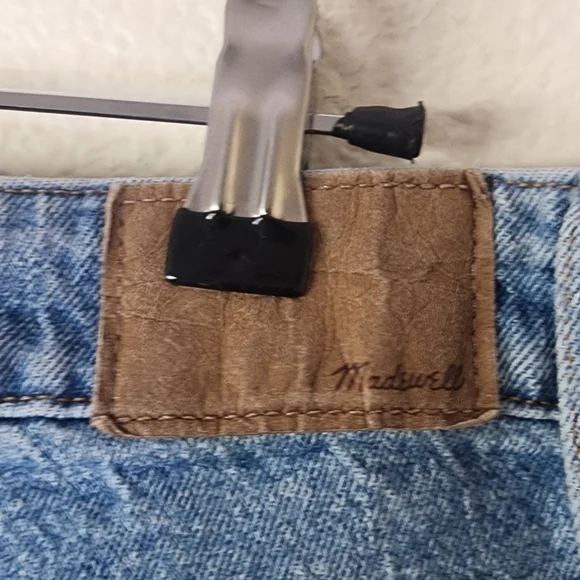 Madewell Curvy Perfect Vintage Flare - Delavan Wash - Picture 9 of 9